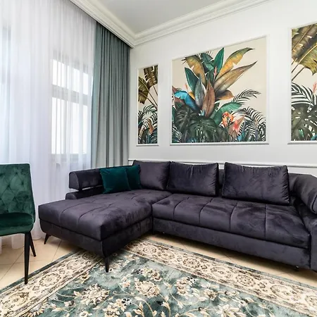 Trzy Gracje - Monte Cassino By Oneapartments * 소포트