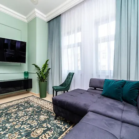 Trzy Gracje - Monte Cassino By Oneapartments سوبوت
