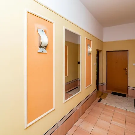 Trzy Gracje - Monte Cassino By Oneapartments סופוט