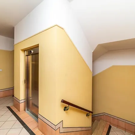 דירה Trzy Gracje - Monte Cassino By Oneapartments סופוט