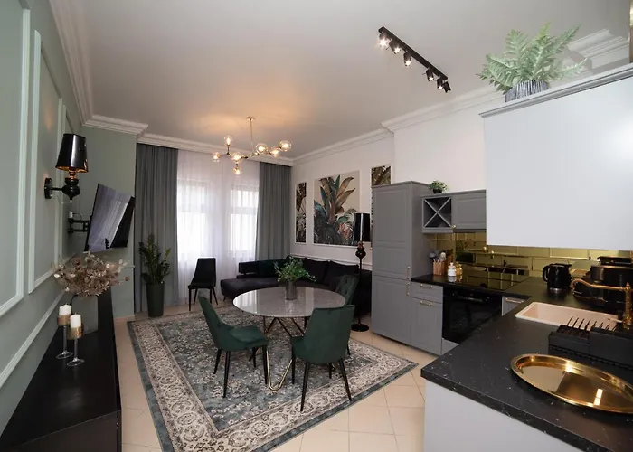 Trzy Gracje - Monte Cassino By Oneapartments